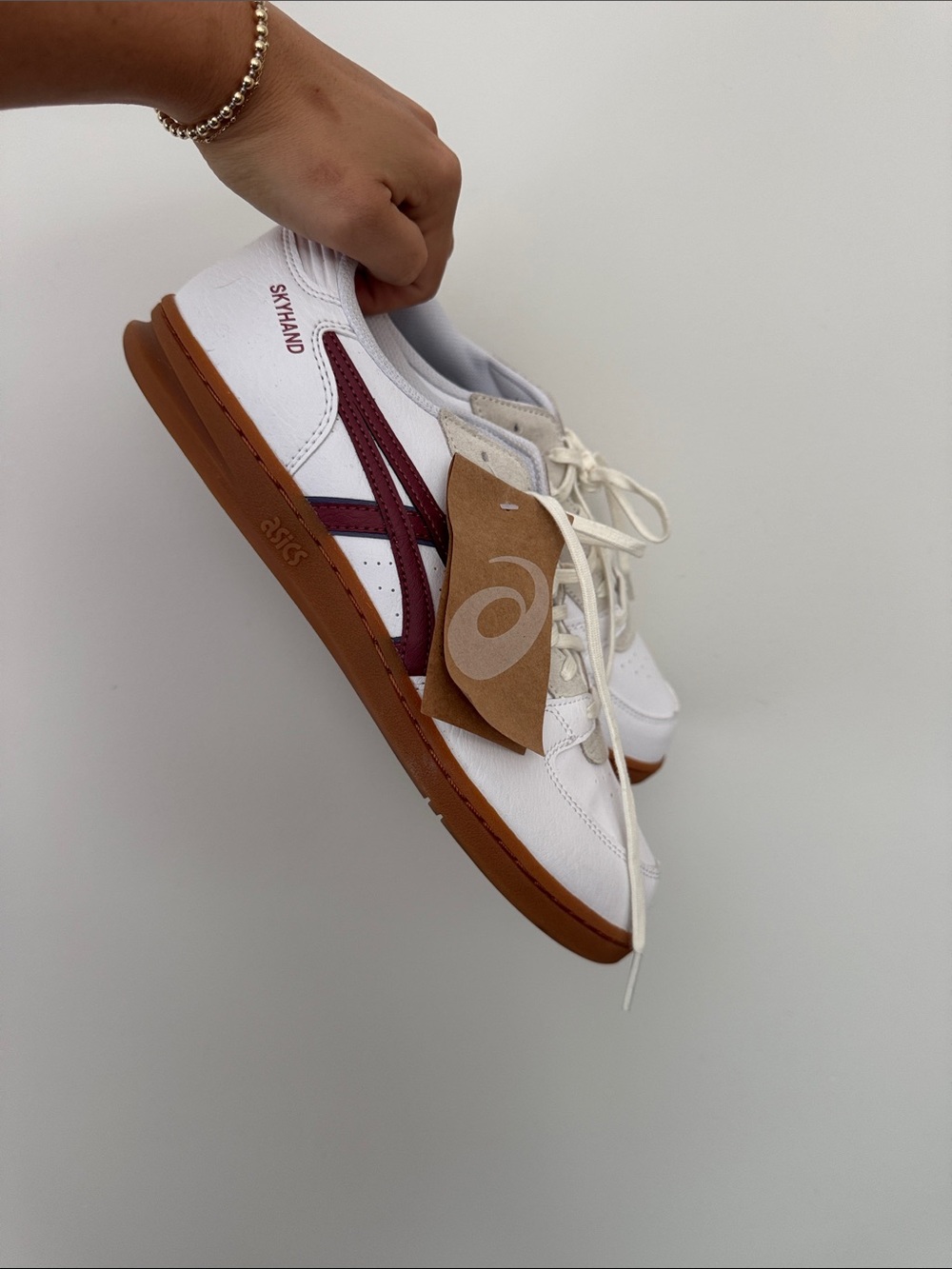 Men’s ASICS White Sneakers with Burgundy Stripes and Gum Sole